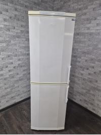 Холодильник Akai BRD4382 Холодильник Akai BRD4382